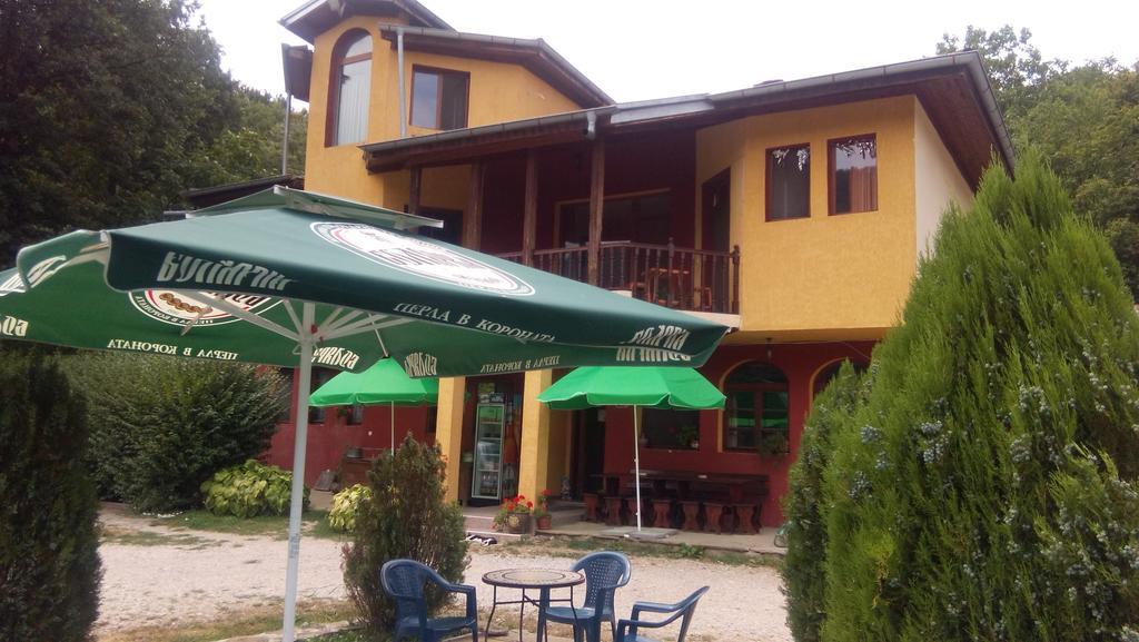 Guest House Alfa Daniel Balkanets  Экстерьер фото